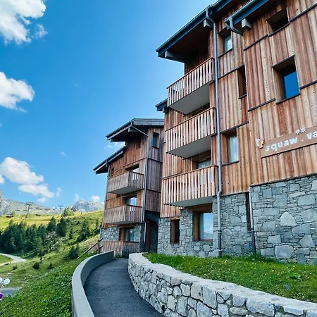 Apartment 26m² Skis Aux Pieds, 4 Pers, Plagne Villages - Fr-1-181-2833 *